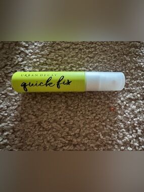 Urban Decay Quick Fix Hydrating Mist - Bright Green